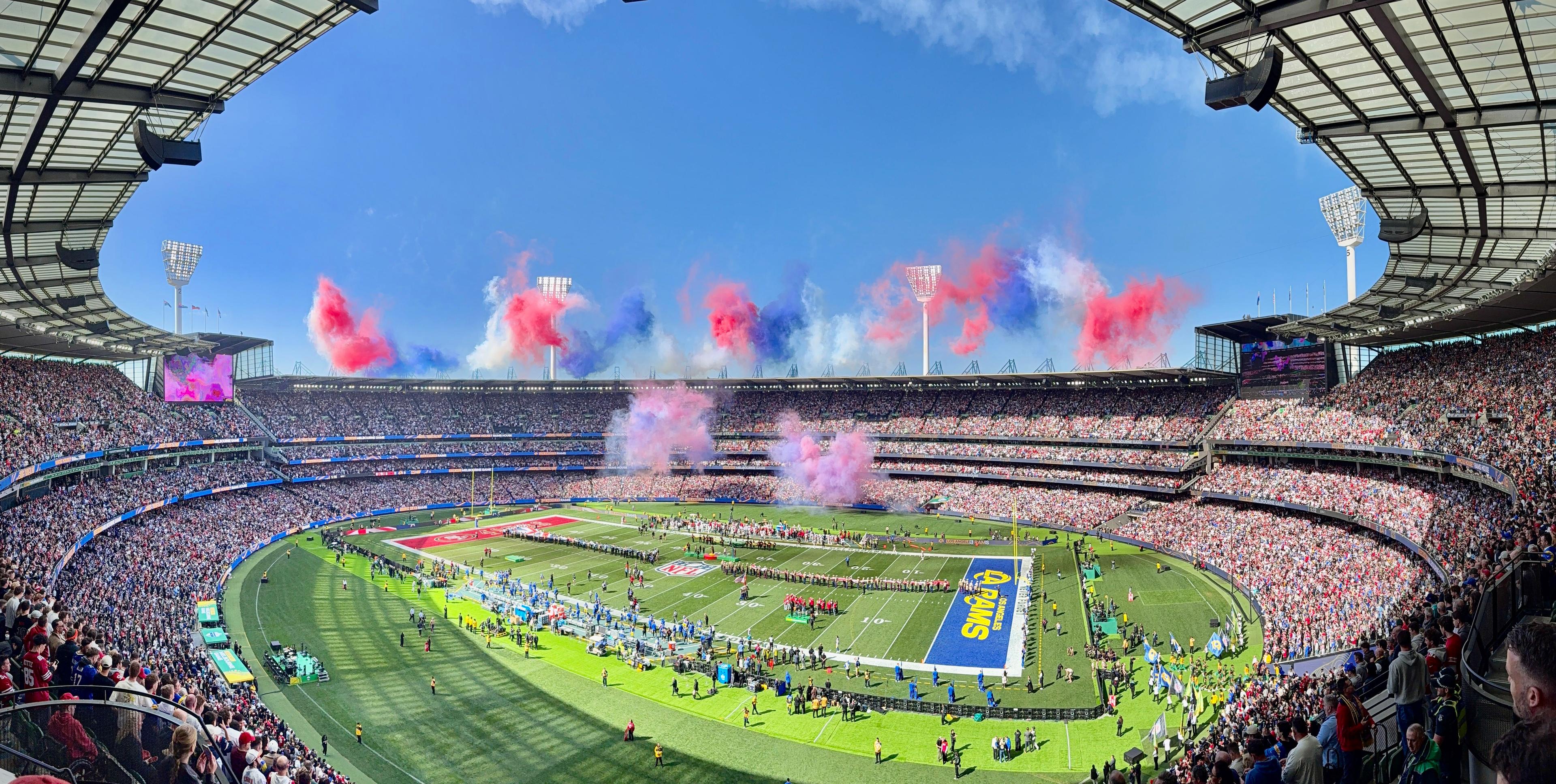 AFL crowd